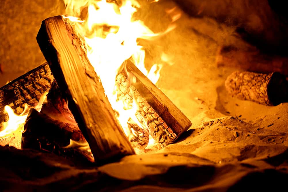 Yes, you can have a beach bonfire in Jacksonville Beach!