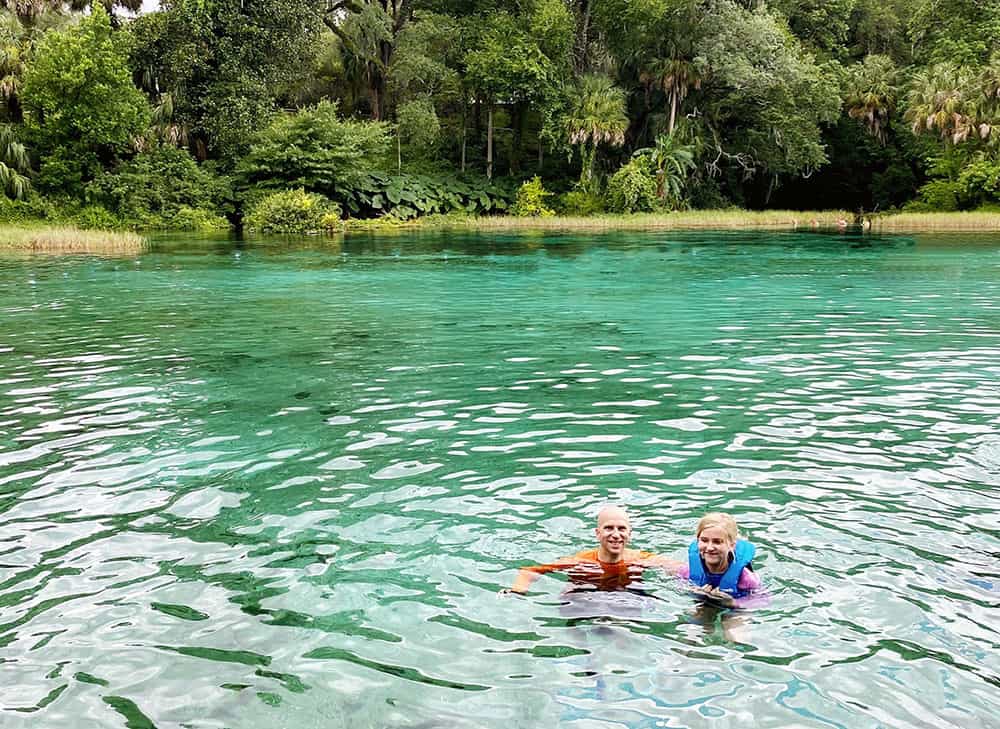 The Ultimate Guide to Florida Springs - where to swim, kayak, play and see manatees!