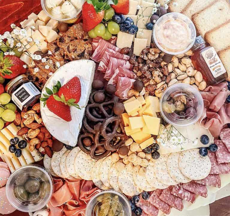 Jacksonville Charcuterie Boxes & Grazing Boards Jacksonville Beach Moms