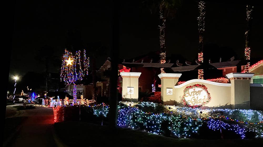 The best neighborhood light displays in Jacksonville, FL