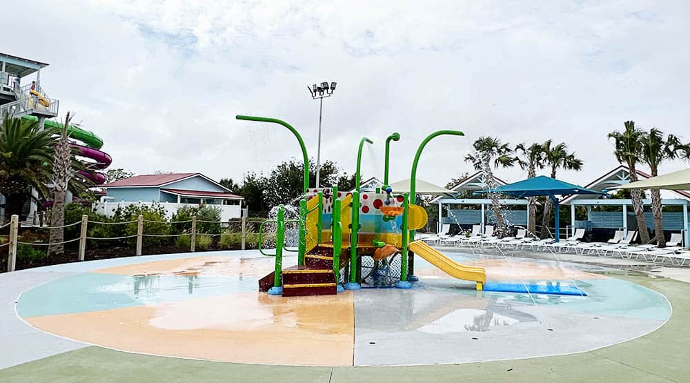 Summer Waves Water Park in Jekyll Island, Georgia