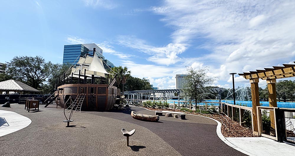 Friendship Fountain Park in Jacksonville, FL
